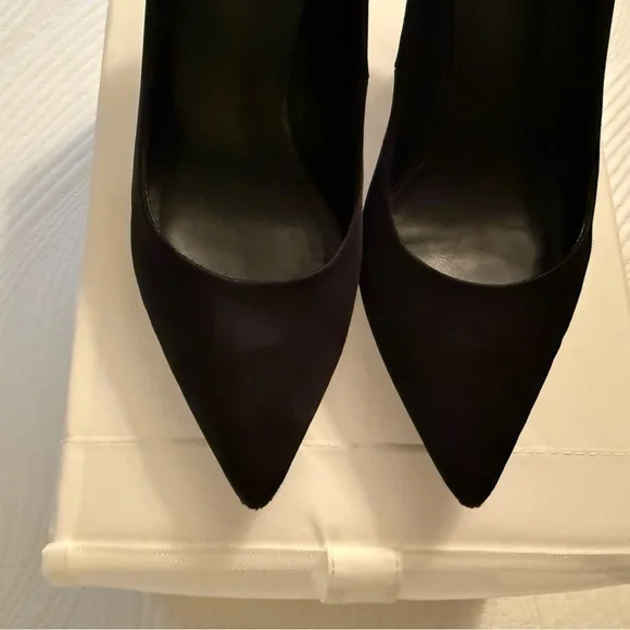 Tory Burch Satin Pumps - Picture 4 of 5